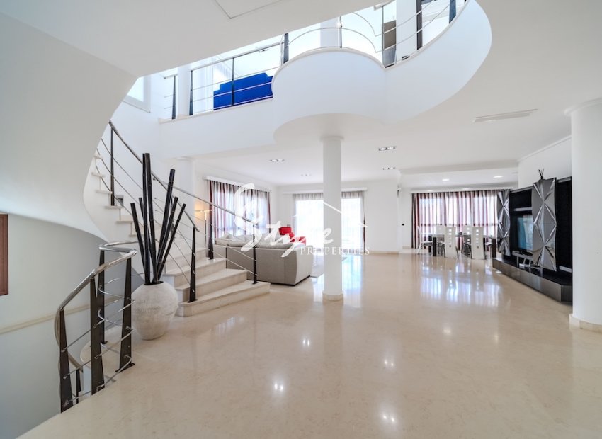 Reventa - Villa - Cabo Roig