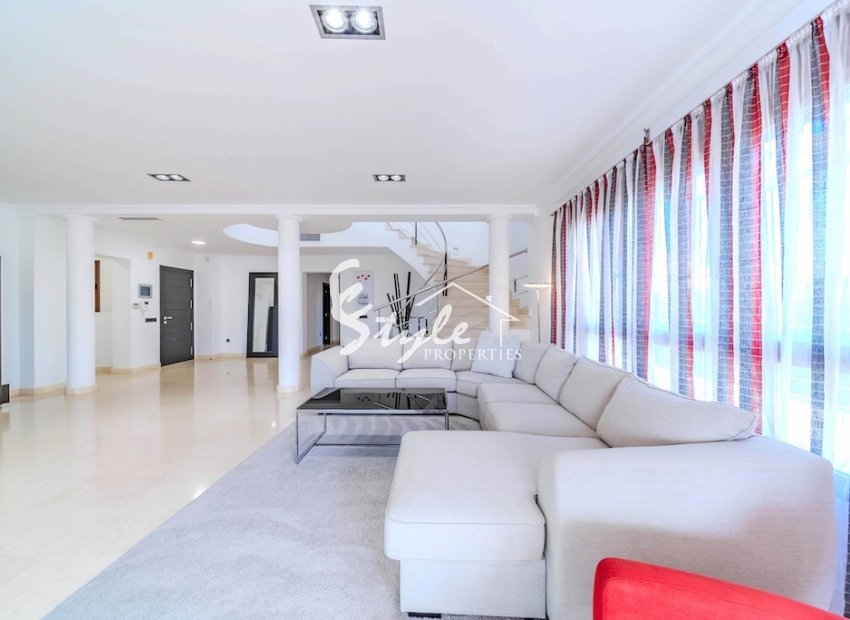 Reventa - Villa - Cabo Roig