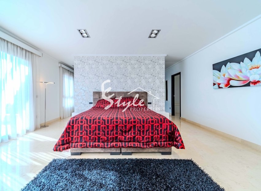 Reventa - Villa - Cabo Roig