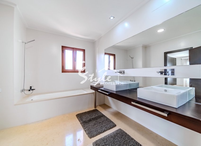 Reventa - Villa - Cabo Roig