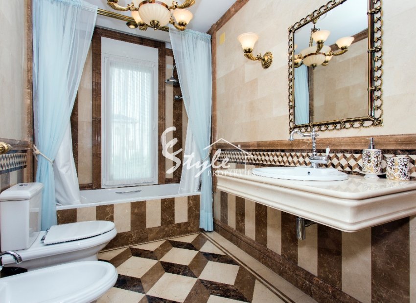 Reventa - Villa - Cabo Roig