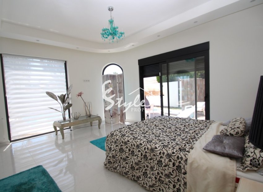 Reventa - Villa - Cabo Roig