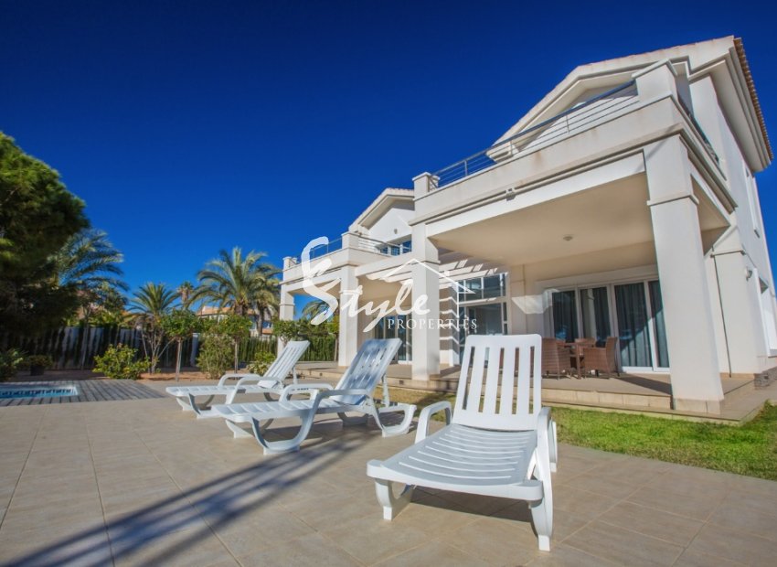 Reventa - Villa - Cabo Roig