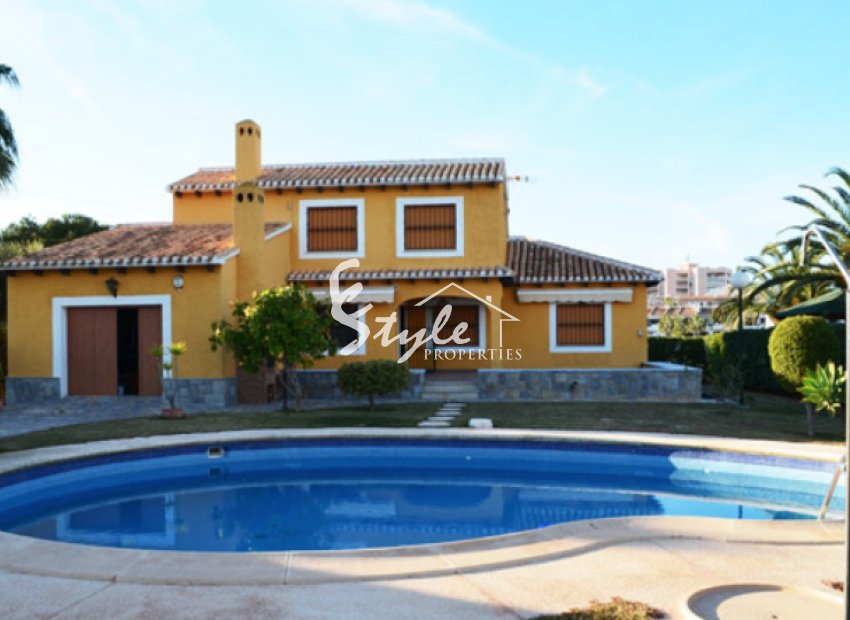 Reventa - Villa - Cabo Roig