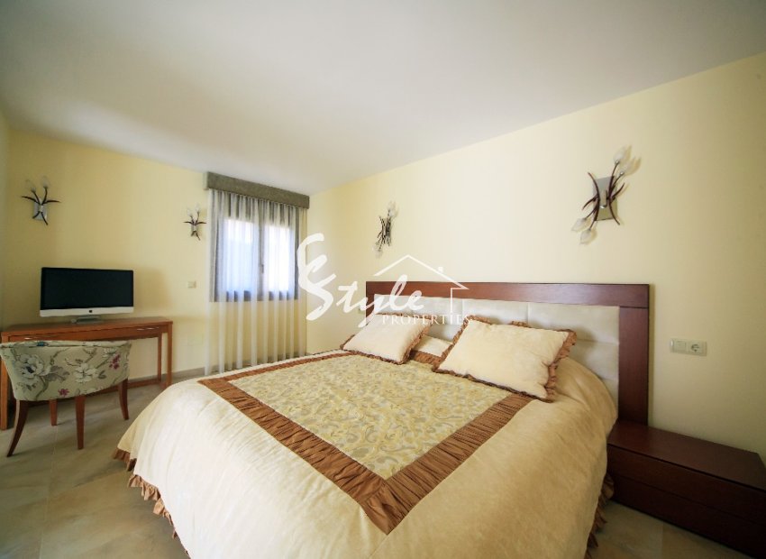 Reventa - Villa - Cabo Roig