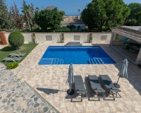 Reventa - Villa - Campoamor - Lomas de Don Juan