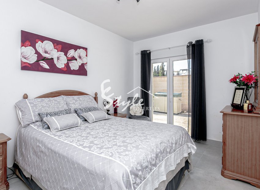 Reventa - Villa - Campoamor - Lomas de Don Juan