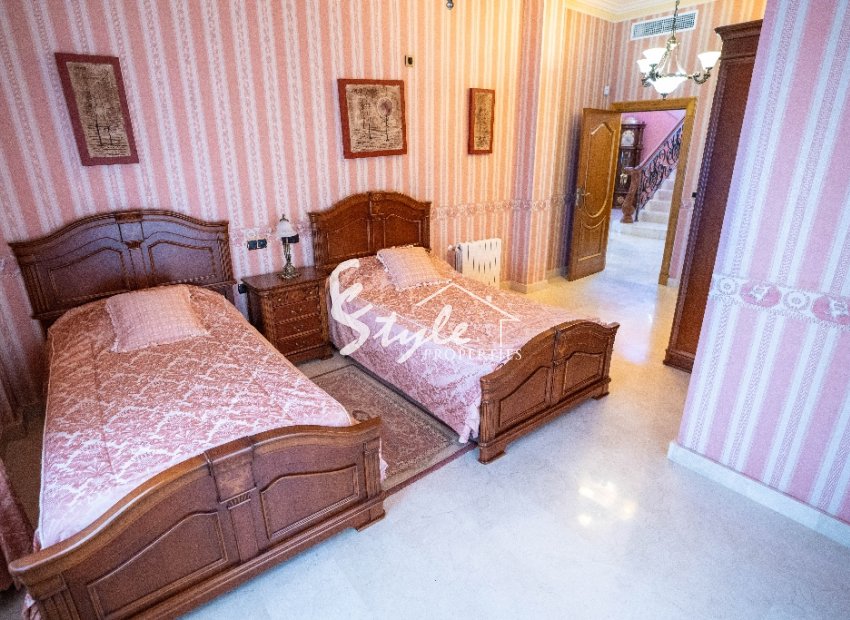 Reventa - Villa - Campoamor