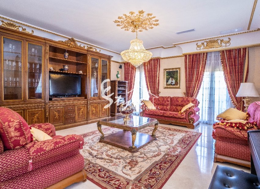 Reventa - Villa - Campoamor