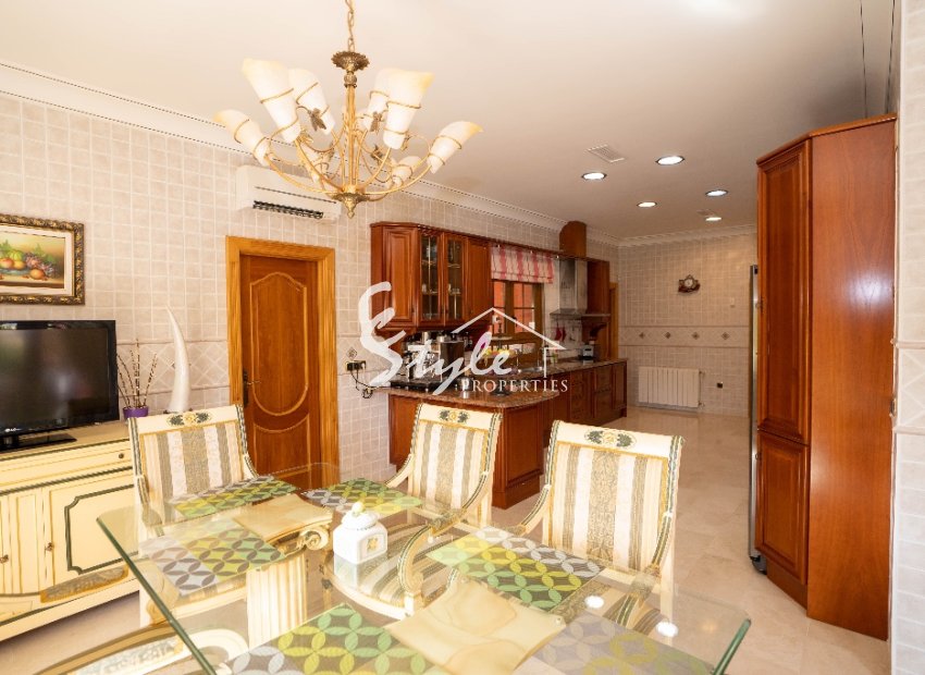 Reventa - Villa - Campoamor