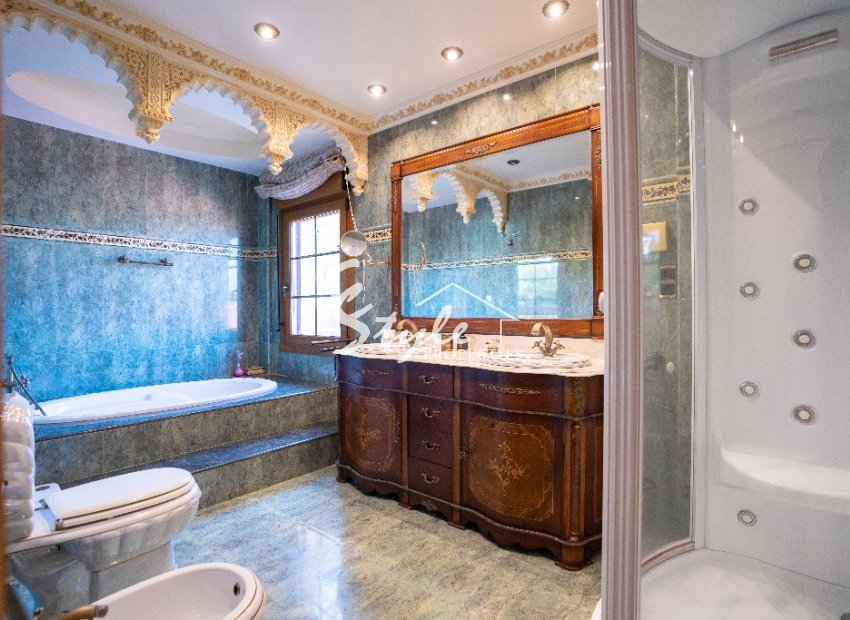 Reventa - Villa - Campoamor