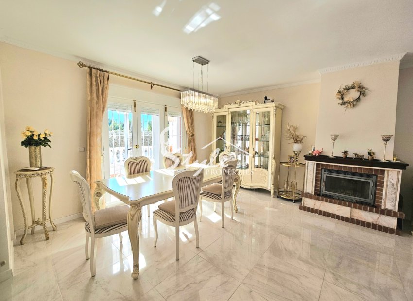 Reventa - Villa - Campoamor