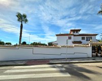Reventa - Villa - Campoamor