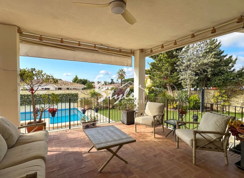 Reventa - Villa - Campoamor