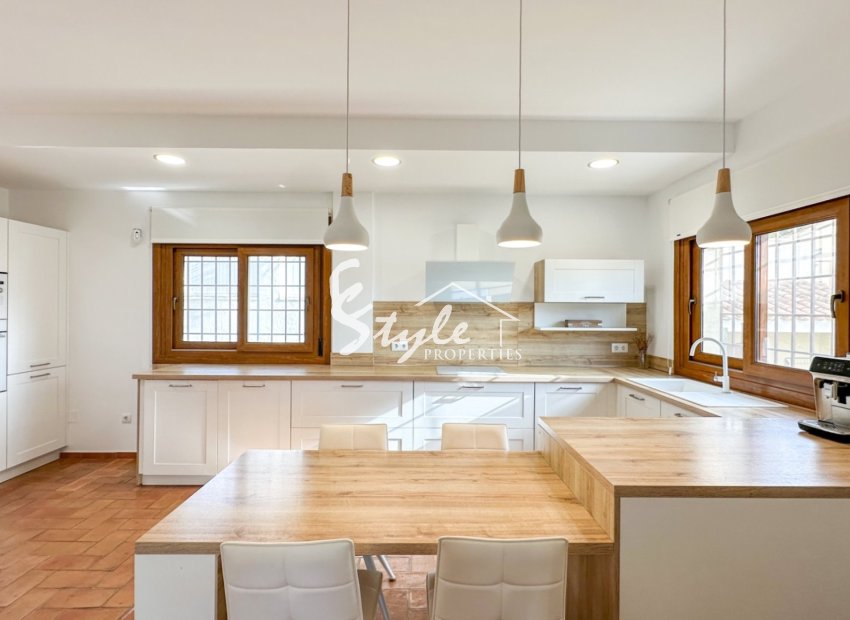 Reventa - Villa - Campoamor