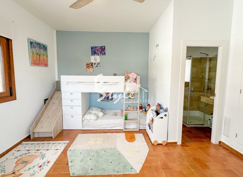 Reventa - Villa - Campoamor