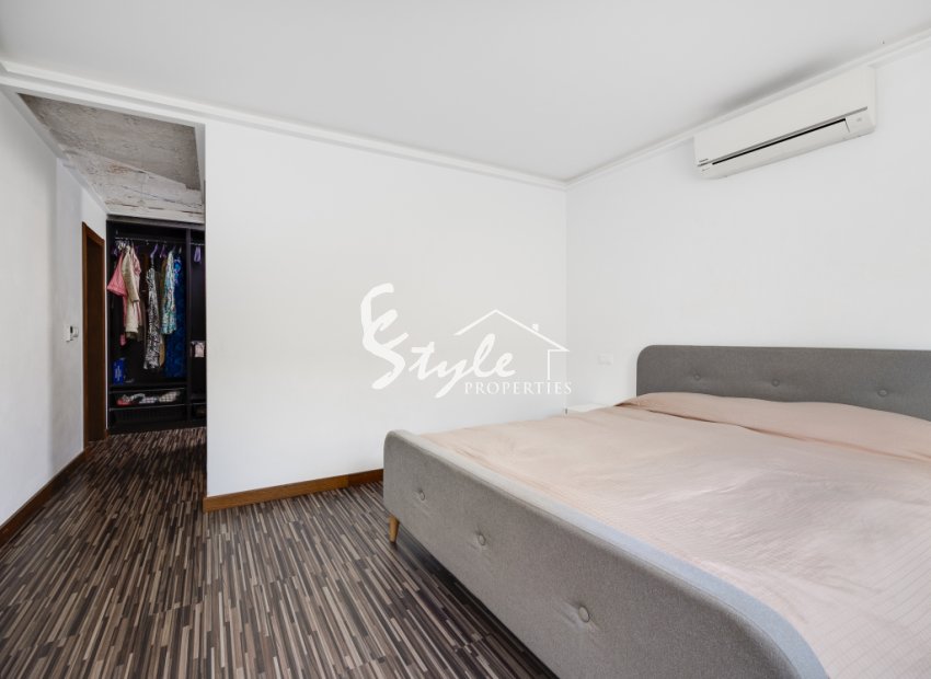 Reventa - Villa - Ciudad Quesada - avenida de las Naciones