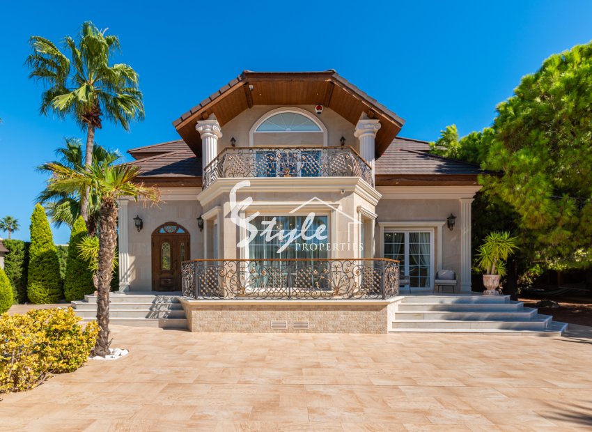 Reventa - Villa - Ciudad Quesada - Doña pepa