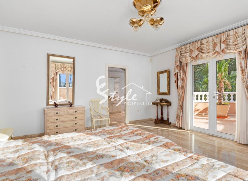 Reventa - Villa - Ciudad Quesada - Doña pepa