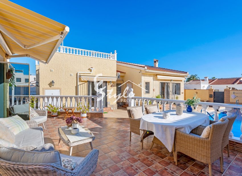 Reventa - Villa - Ciudad Quesada - Doña pepa