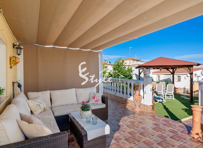 Reventa - Villa - Ciudad Quesada - Doña pepa