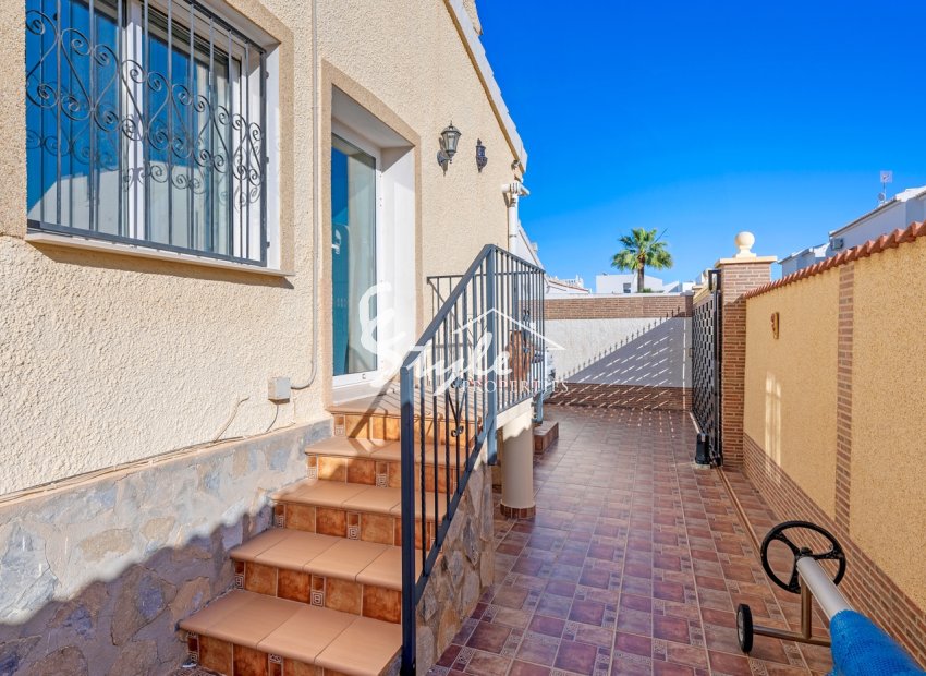 Reventa - Villa - Ciudad Quesada - Doña pepa