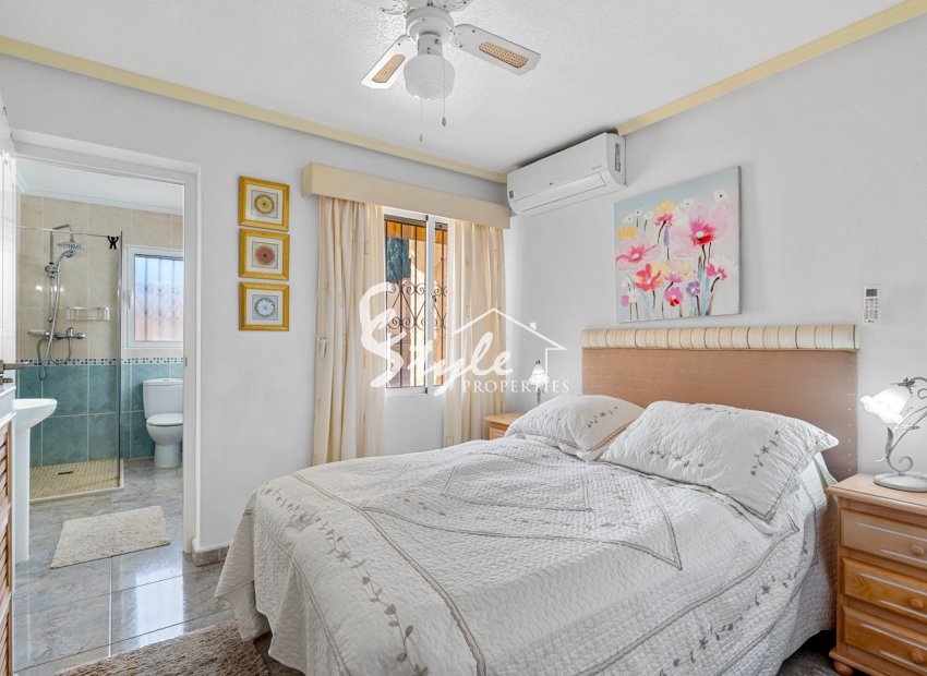 Reventa - Villa - Ciudad Quesada - Doña pepa