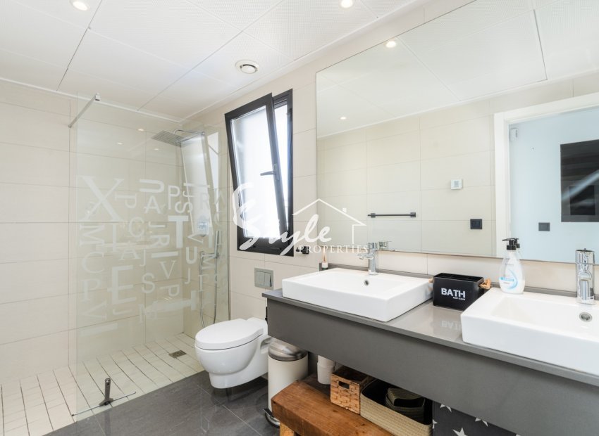 Reventa - Villa - Ciudad Quesada - La Marina