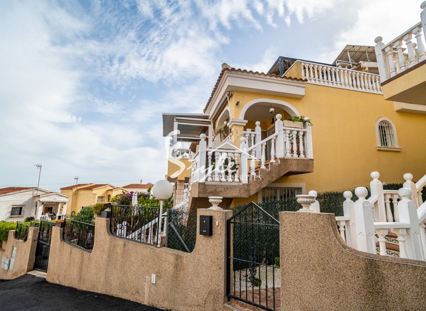 Reventa - Villa - Ciudad Quesada - urb.la marina