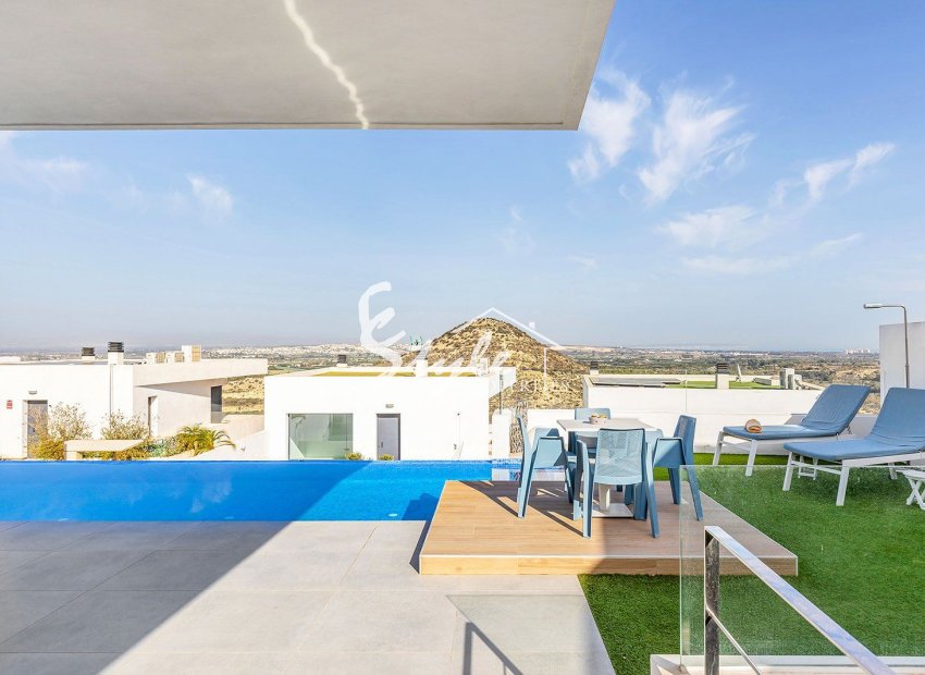 Reventa - Villa - Ciudad Quesada