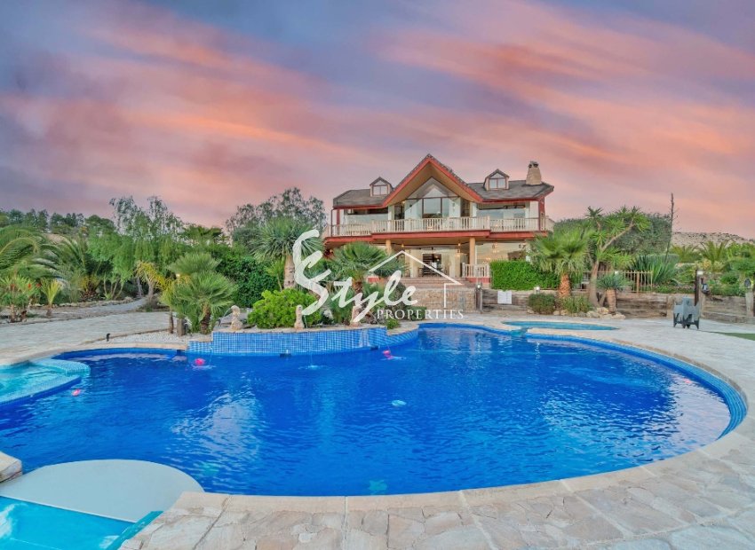 Reventa - Villa - Costa Blanca - Orihuela Costa