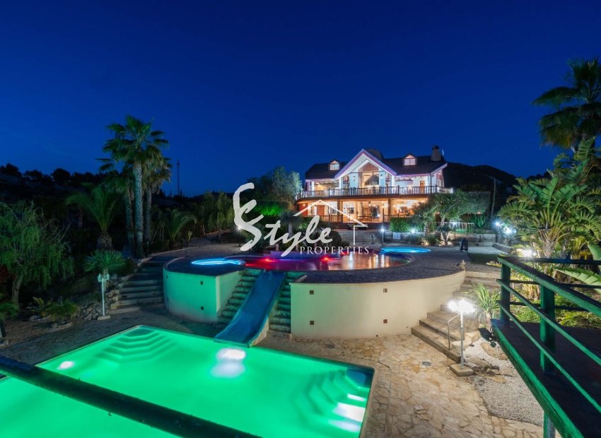 Reventa - Villa - Costa Blanca - Orihuela Costa