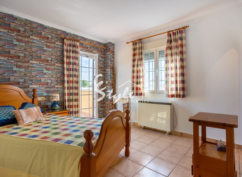 Reventa - Villa - Elche - La Hoya