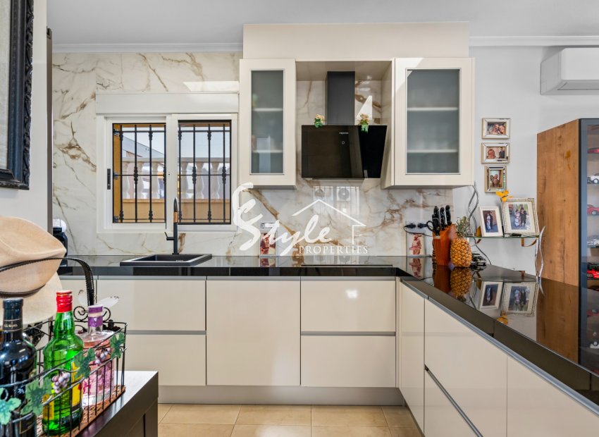 Reventa - Villa - Guardamar - El Raso