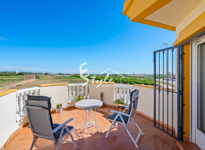 Reventa - Villa - Guardamar - El Raso