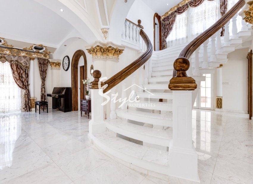 Reventa - Villa - La Marina