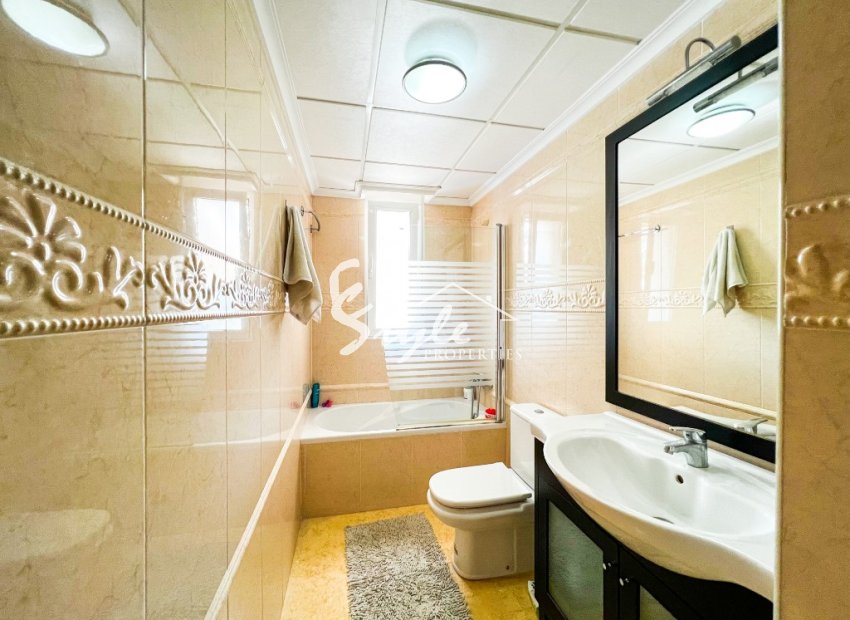 Reventa - Villa - La Mata