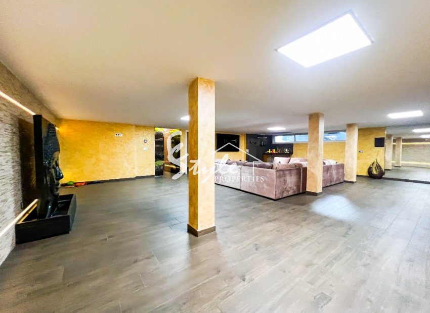 Reventa - Villa - La Mata