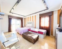 Reventa - Villa - La Mata