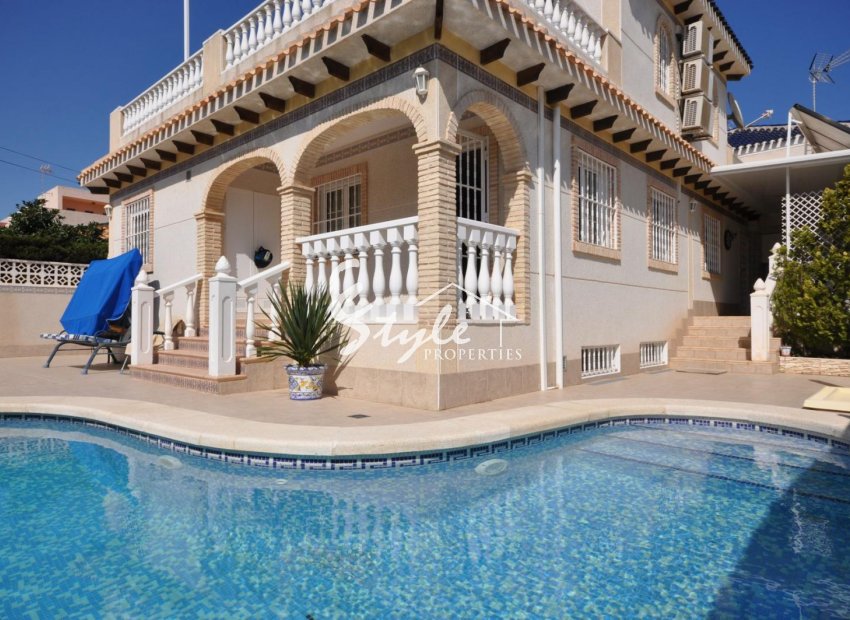 Reventa - Villa - La Mata