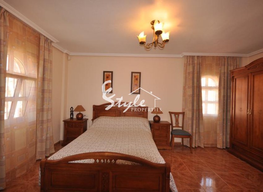 Reventa - Villa - La Mata