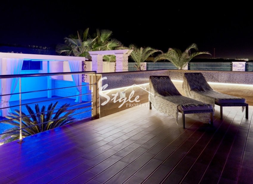 Reventa - Villa - La Mata