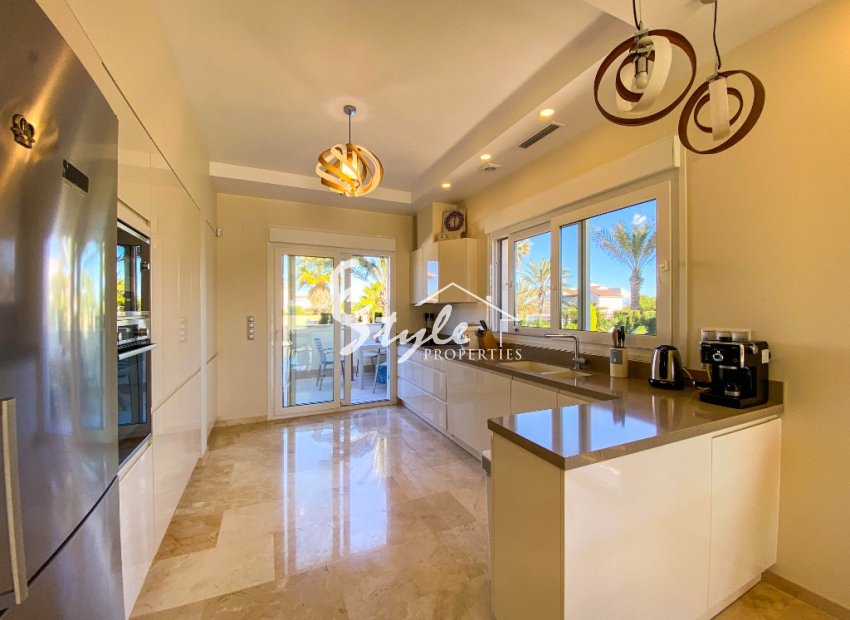 Reventa - Villa - La Zenia