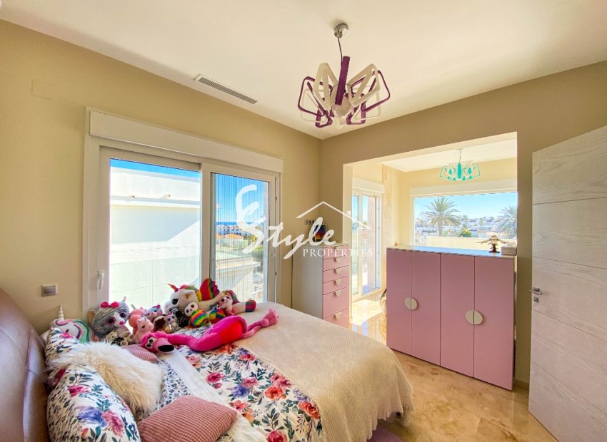 Reventa - Villa - La Zenia