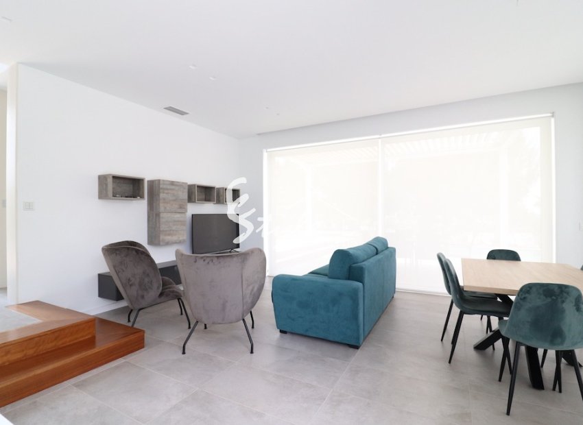 Reventa - Villa - Las Colinas Golf