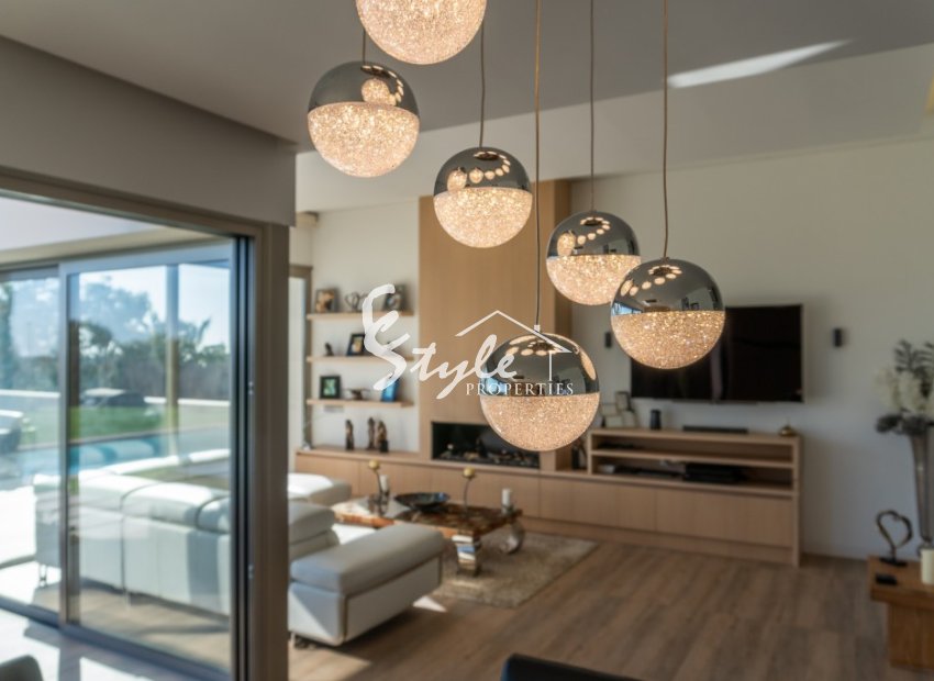 Reventa - Villa - Las Colinas Golf