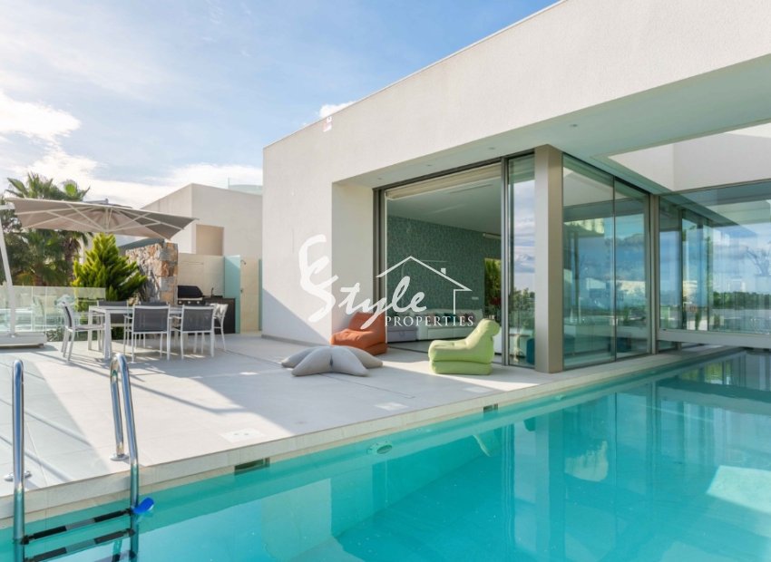 Reventa - Villa - Las Colinas - Las Colinas Golf