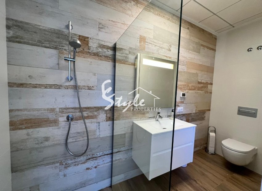 Reventa - Villa - Las Colinas - Las Colinas Golf