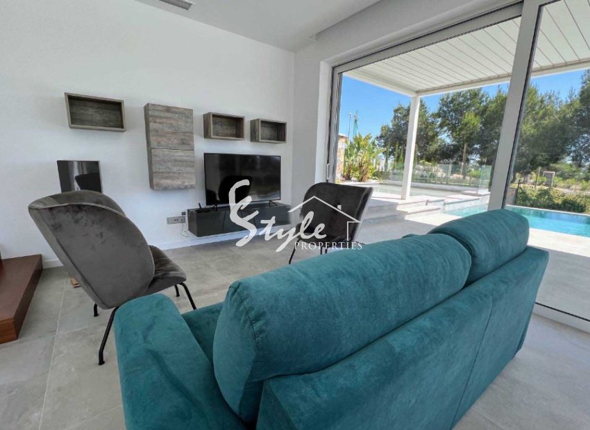 Reventa - Villa - Las Colinas - Las Colinas Golf