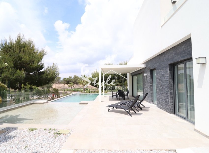 Reventa - Villa - Las Colinas - Las Colinas Golf